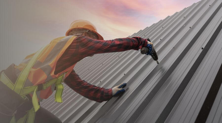 Expert Emergency Roof Repairs services in Winchester, KS